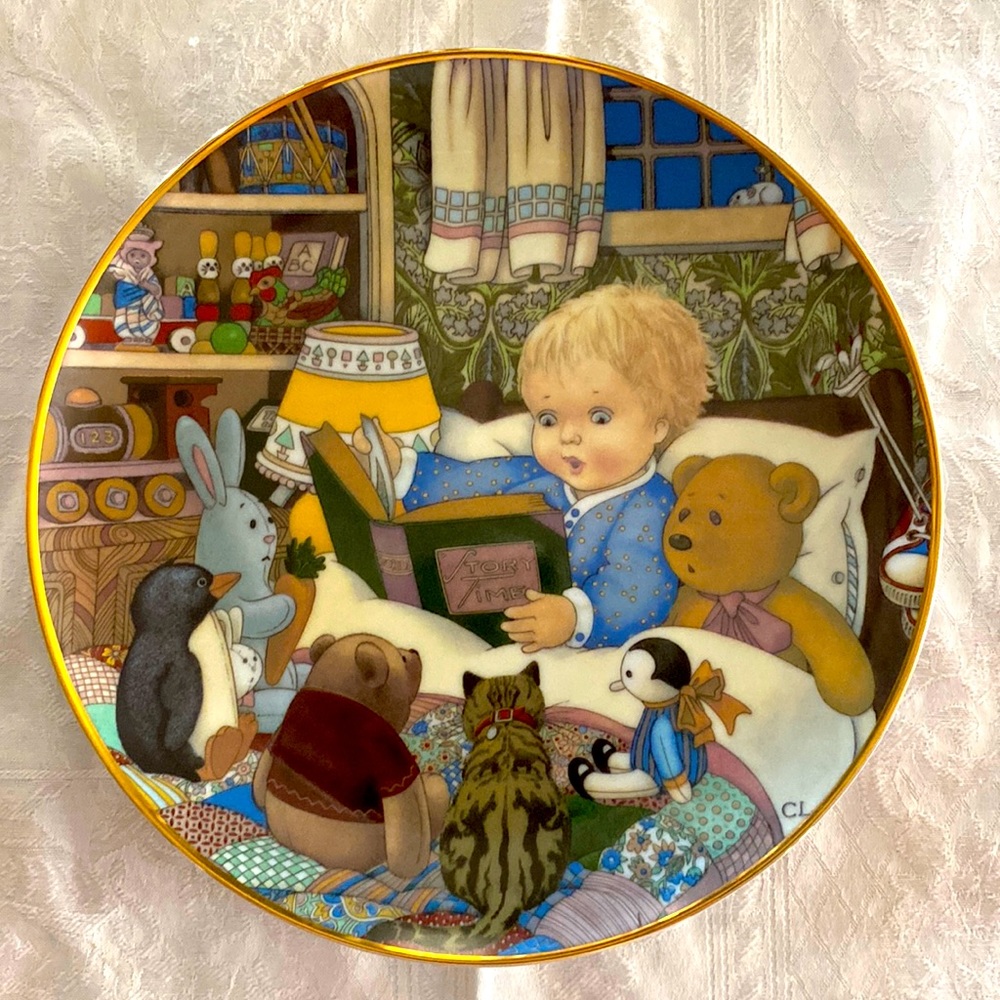 Vintage 1981 Carol Lawson collectors plate